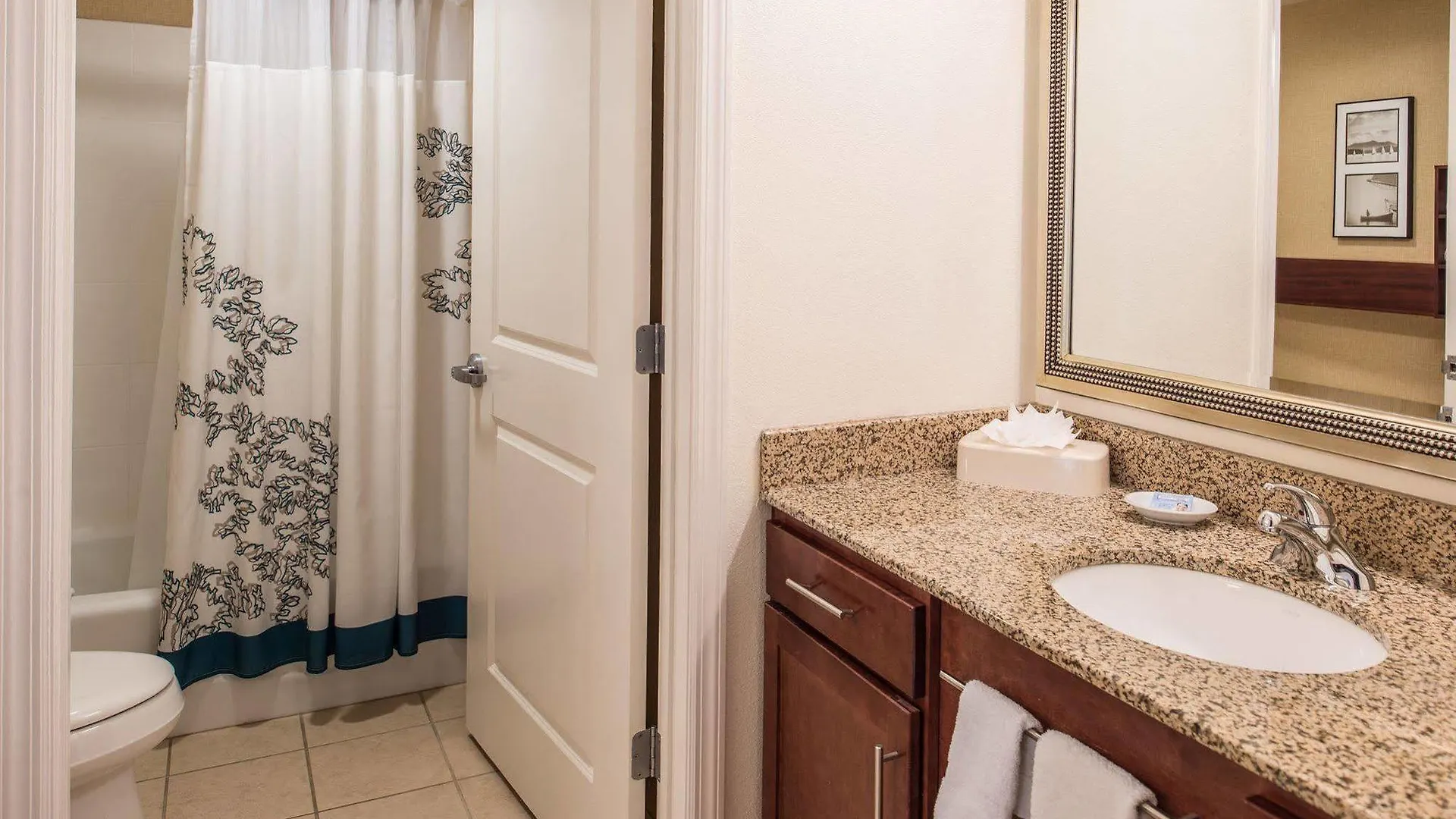 Residence Inn Pittsburgh North Shore 4*,